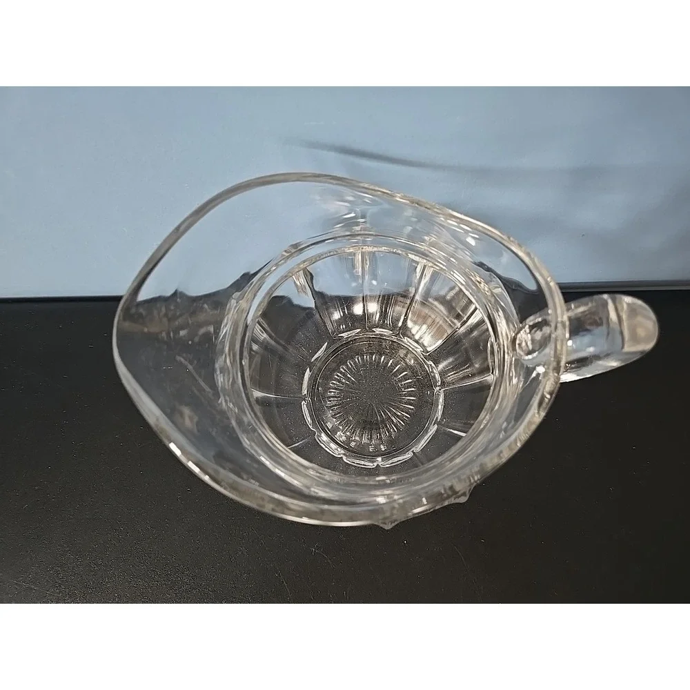VINTAGE HEISEY‎ COLONY PATTERN SMALL PITCHER  32oz, 5 1/4